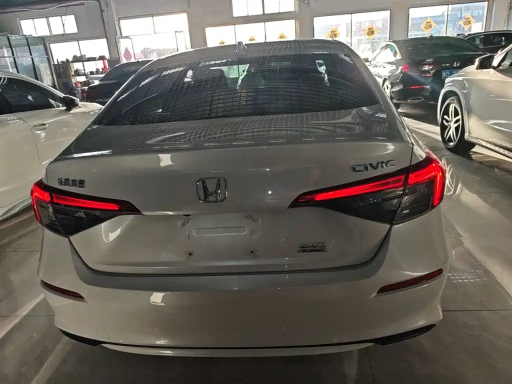 Honda Civic — миниатюра 6