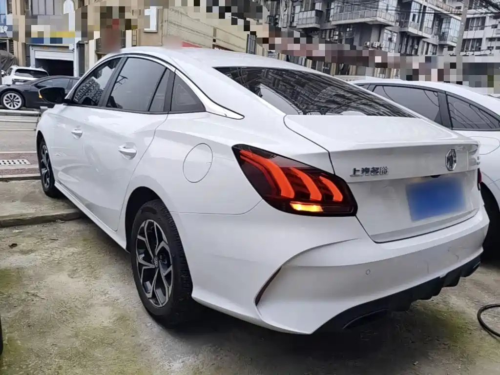 MG MG5 — миниатюра 5