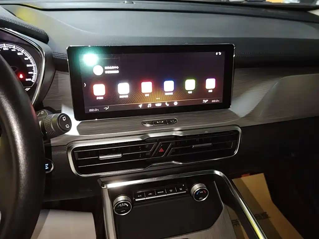 Geely Binyue — миниатюра 13