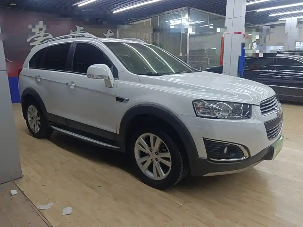 Chevrolet Captiva — миниатюра 4