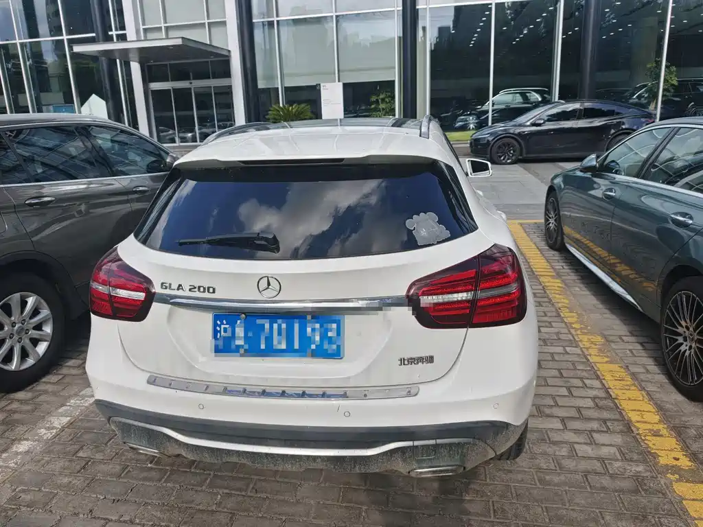 Mercedes-Benz GLA — миниатюра 3