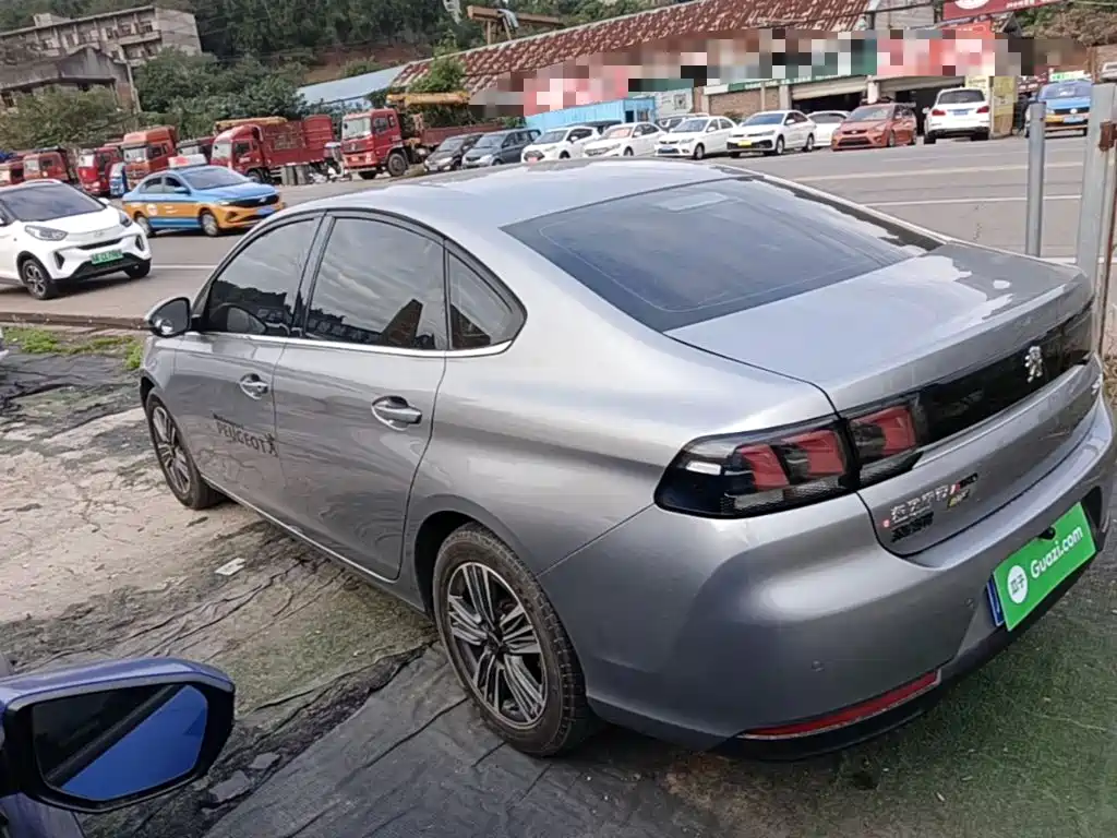 Peugeot 308 — миниатюра 5