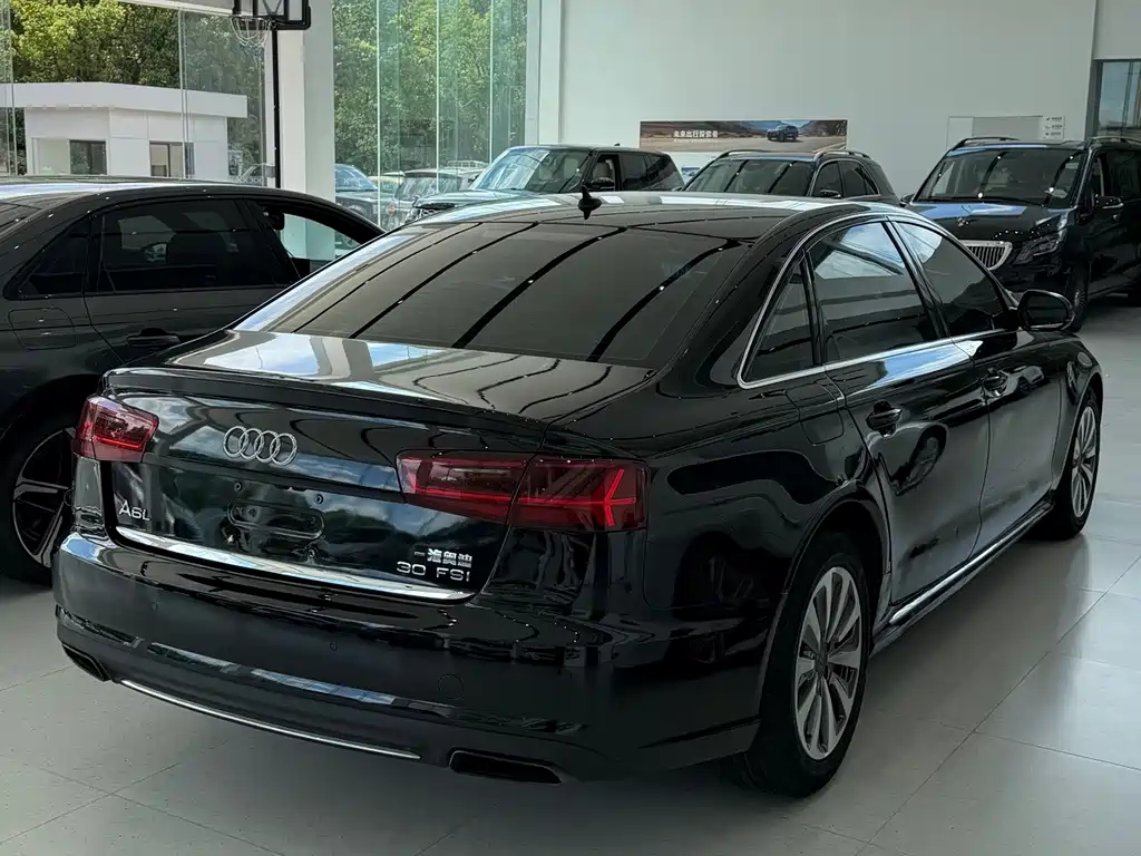 Audi A6L — миниатюра 6