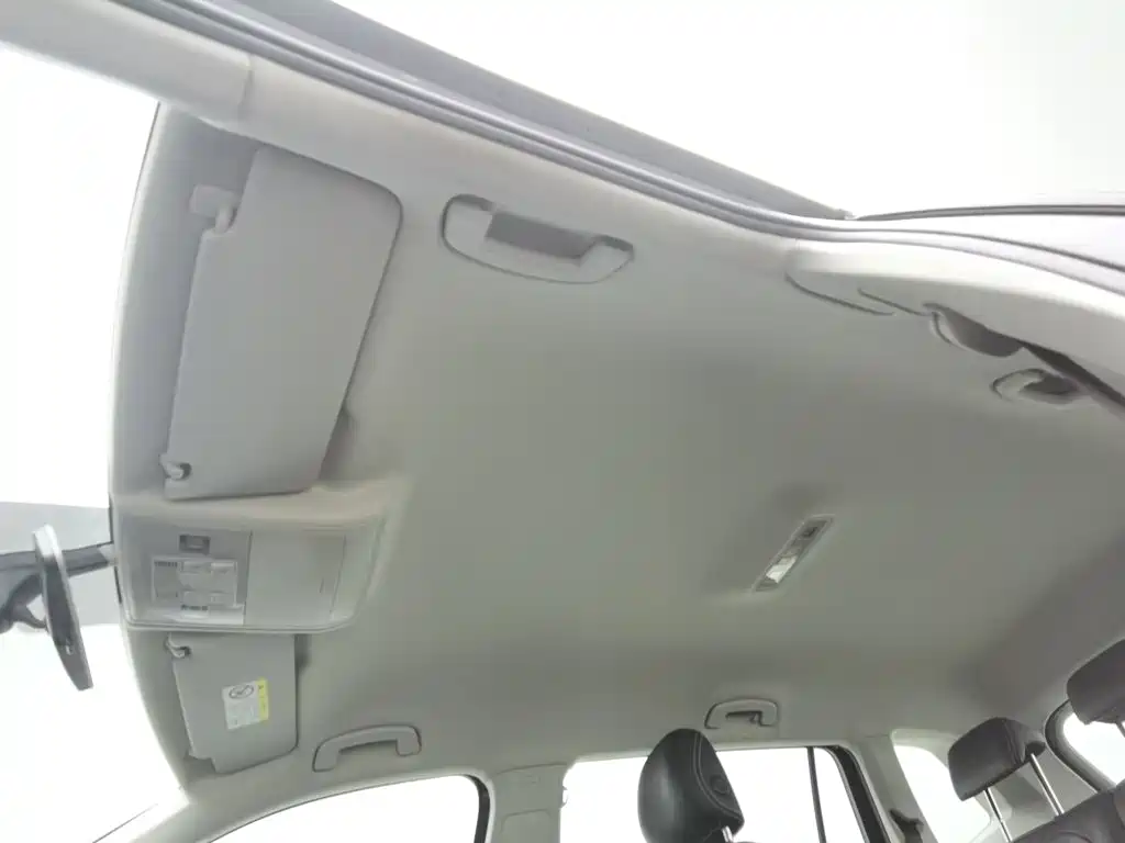 Volkswagen Tiguan L — миниатюра 14