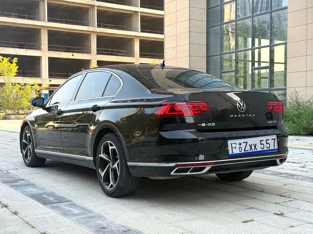 Volkswagen Magotan — миниатюра 4
