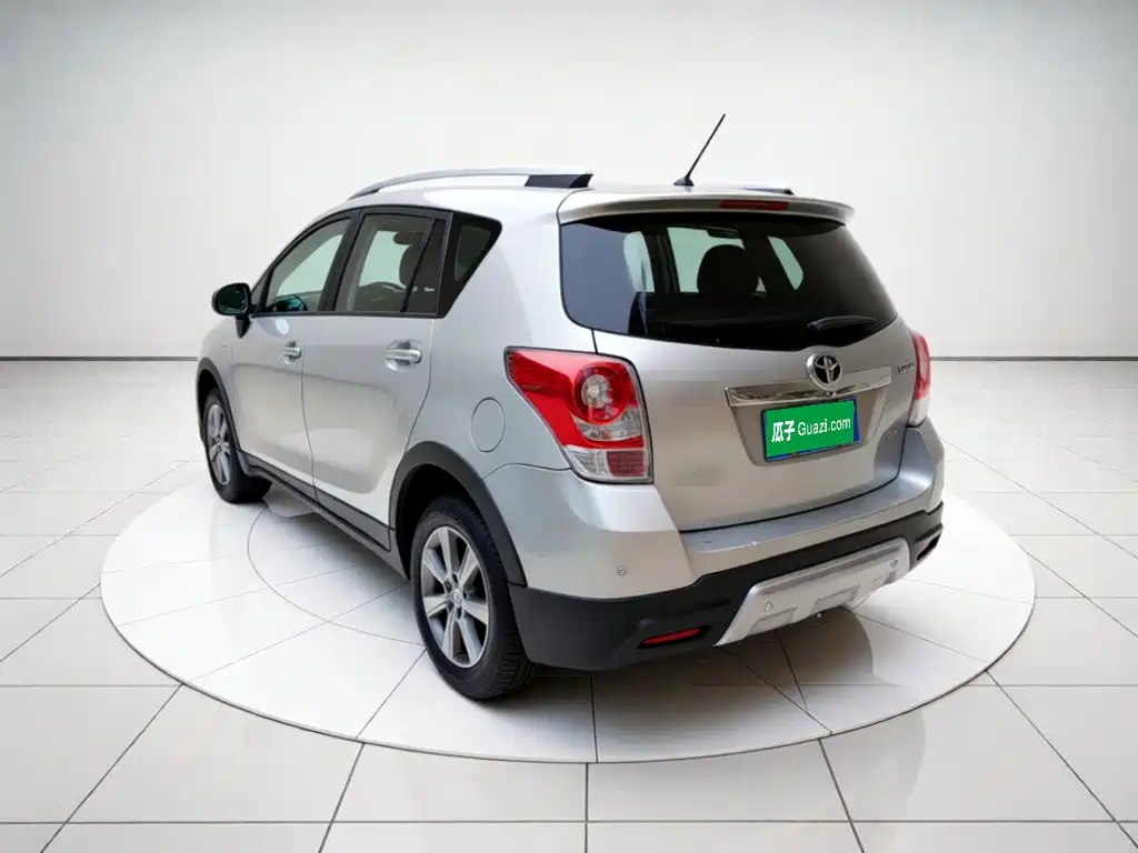 Toyota Verso — миниатюра 4