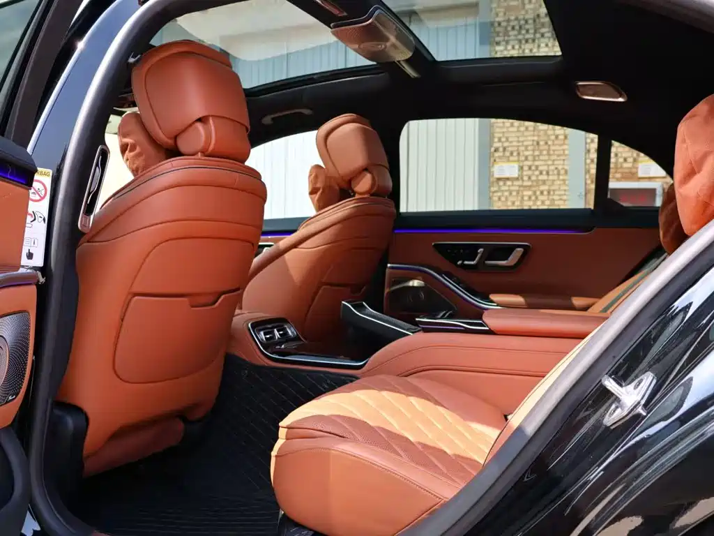 Mercedes-Benz S-Class — миниатюра 13