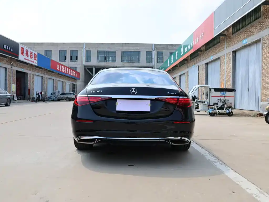 Mercedes-Benz S-Class — миниатюра 22