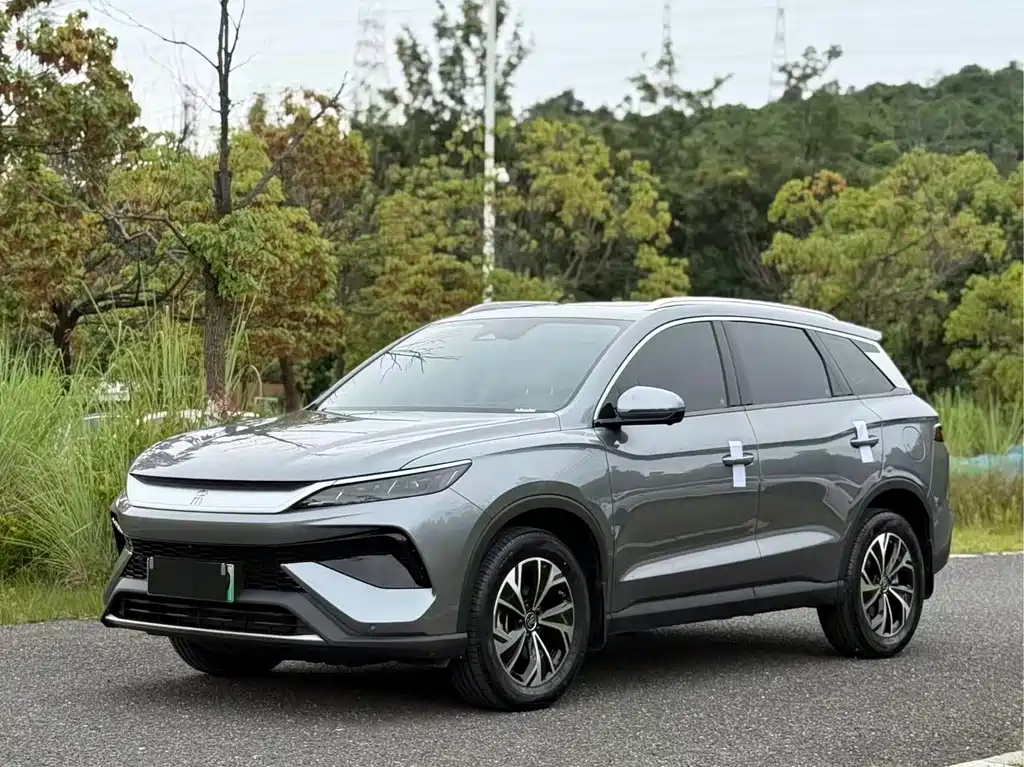 2024 BYD Song Plus - zdjęcie 1 z 31