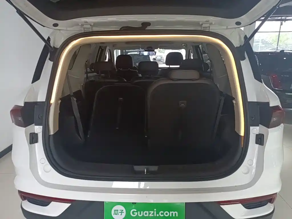 Geely Haoyue — миниатюра 19