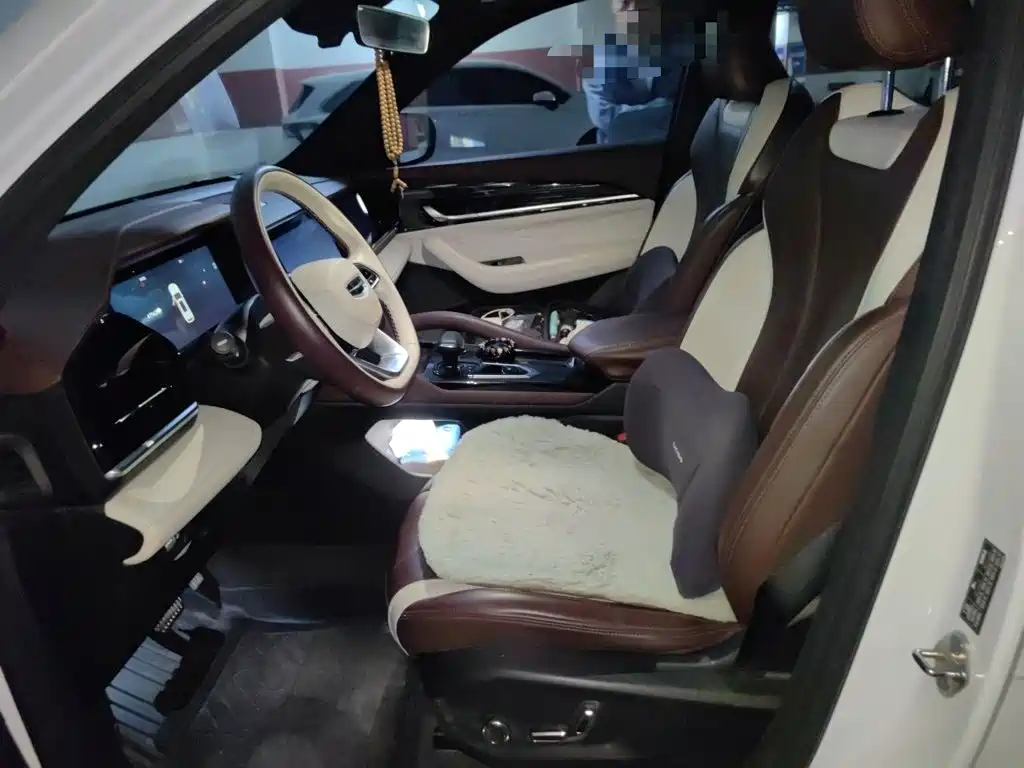 Geely Xingyue L — миниатюра 11