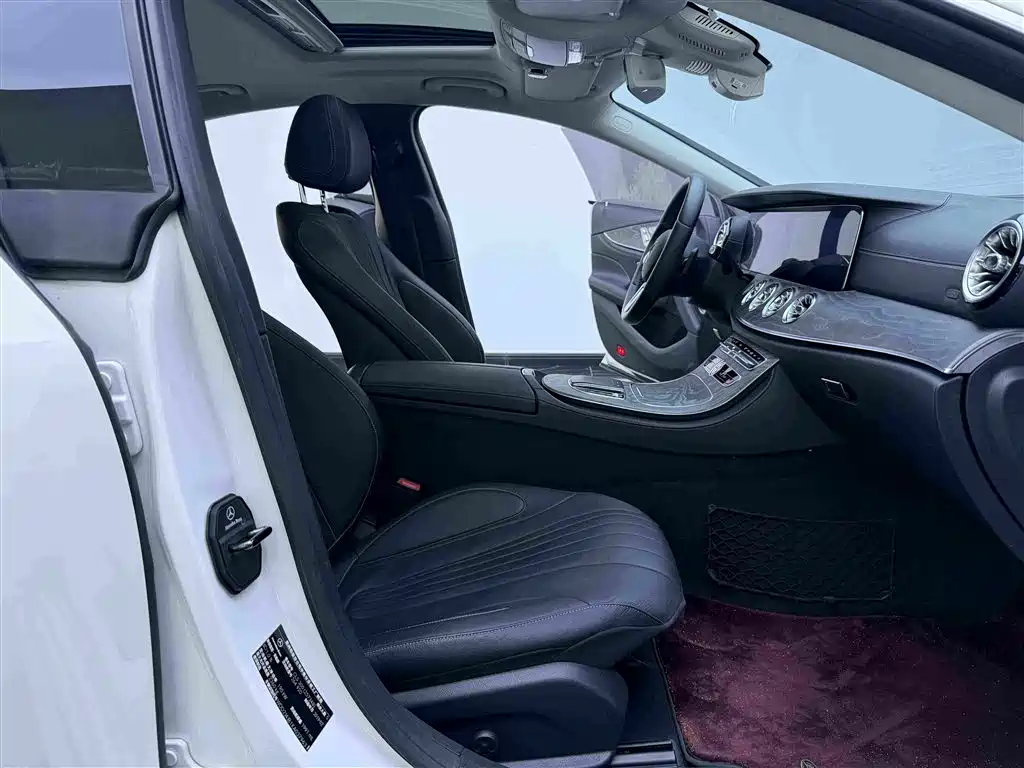 Mercedes-Benz CLS — миниатюра 9