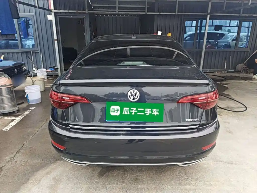 Volkswagen Sagitar — миниатюра 6