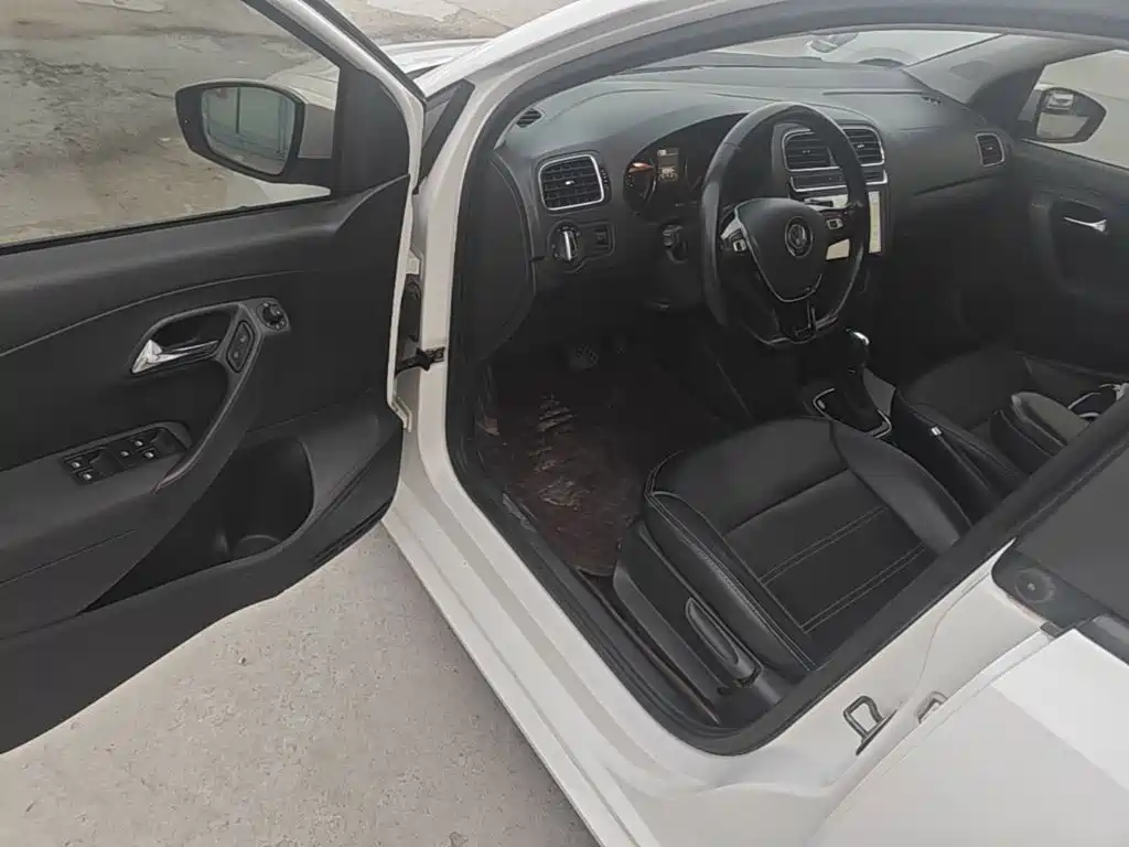Volkswagen Polo — миниатюра 16