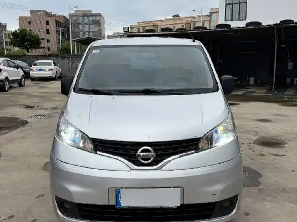 Nissan NV200 — миниатюра 2