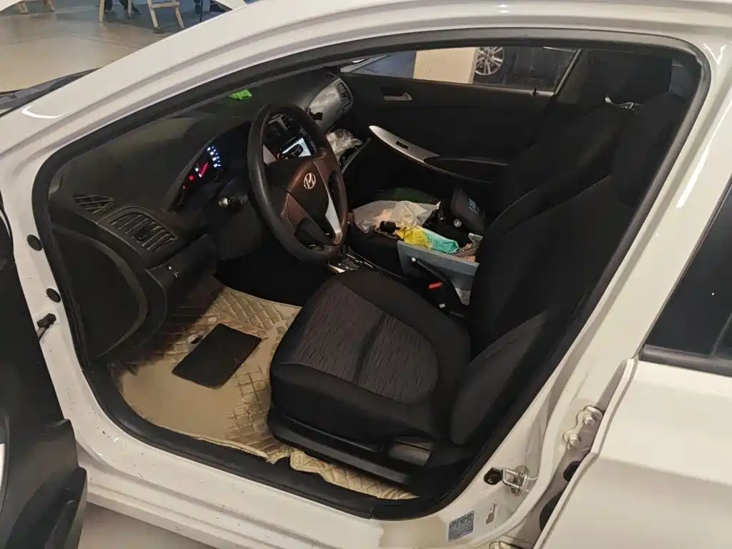 Hyundai Ruiyi — миниатюра 8