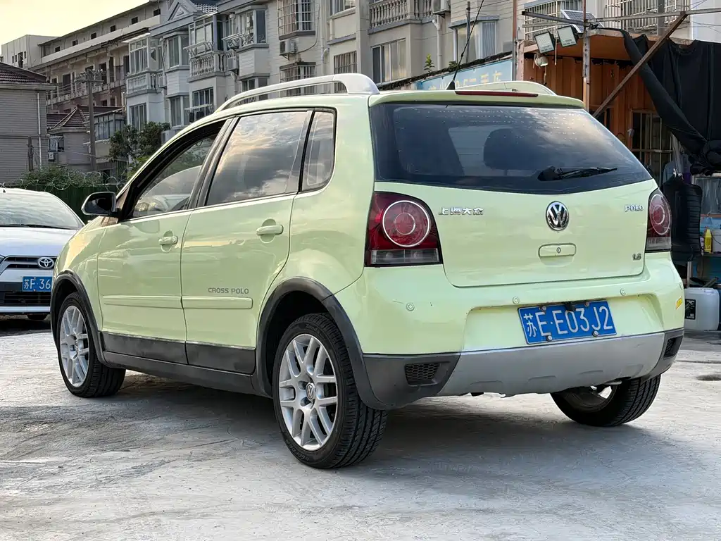 Volkswagen Polo — миниатюра 7