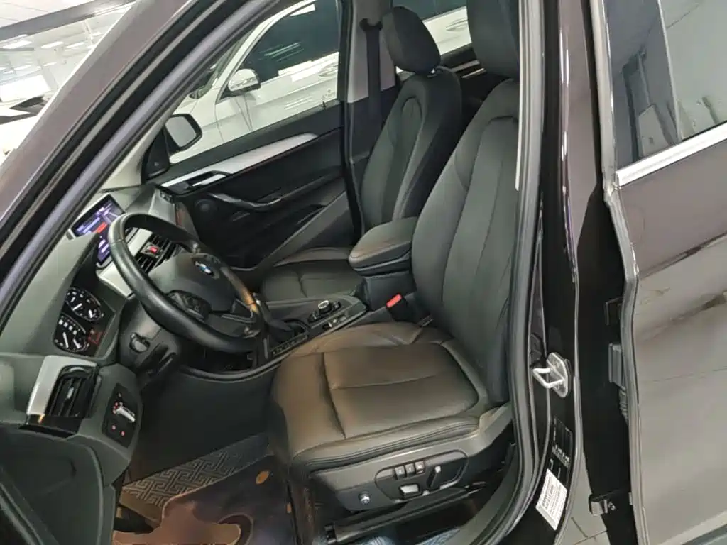 BMW X1 — миниатюра 15