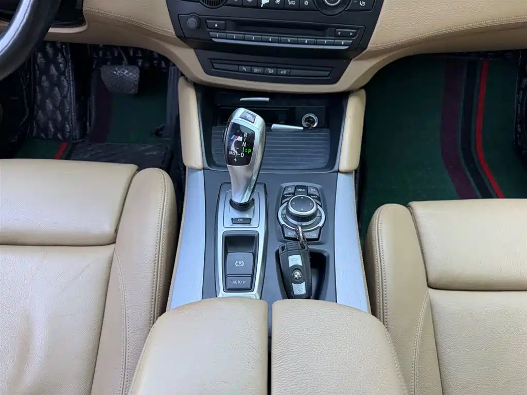 BMW X6 M 2010 X6 M