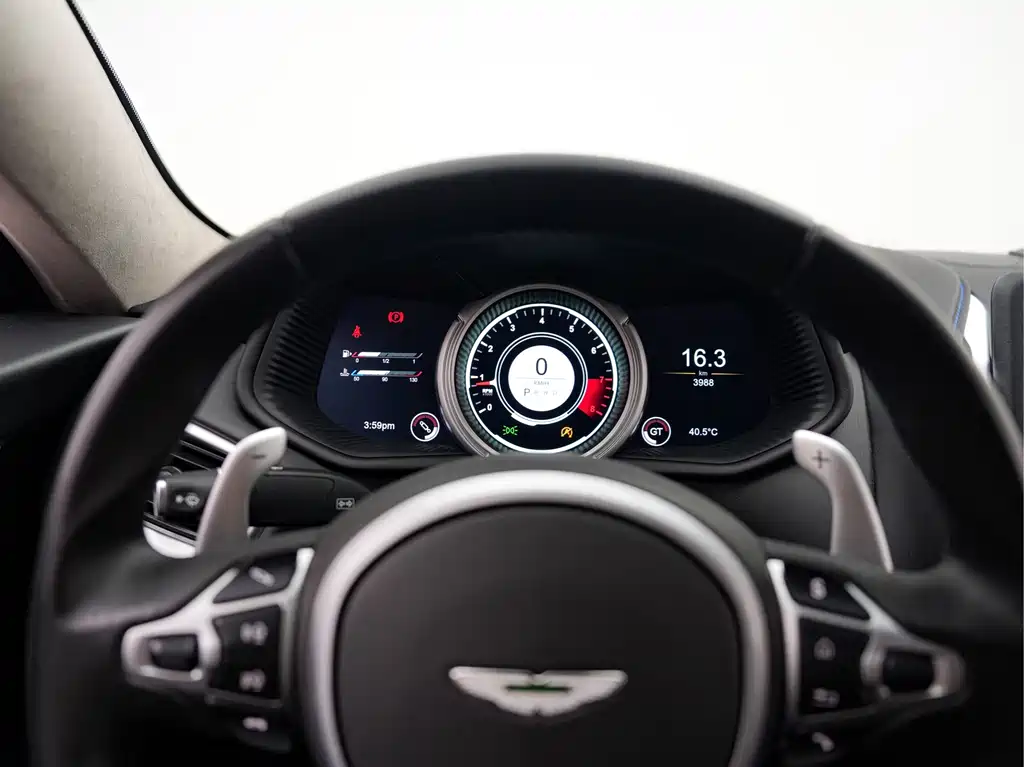 Aston Martin DB11 — миниатюра 18