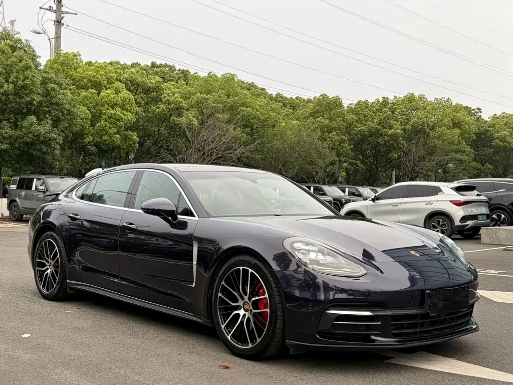 Porsche Panamera 2017 Panamera Executive Long Wheelbase 3.0T