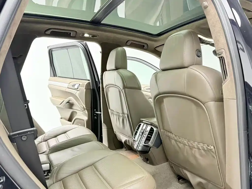 Porsche Cayenne 2011 Cayenne Turbo 4.8T
