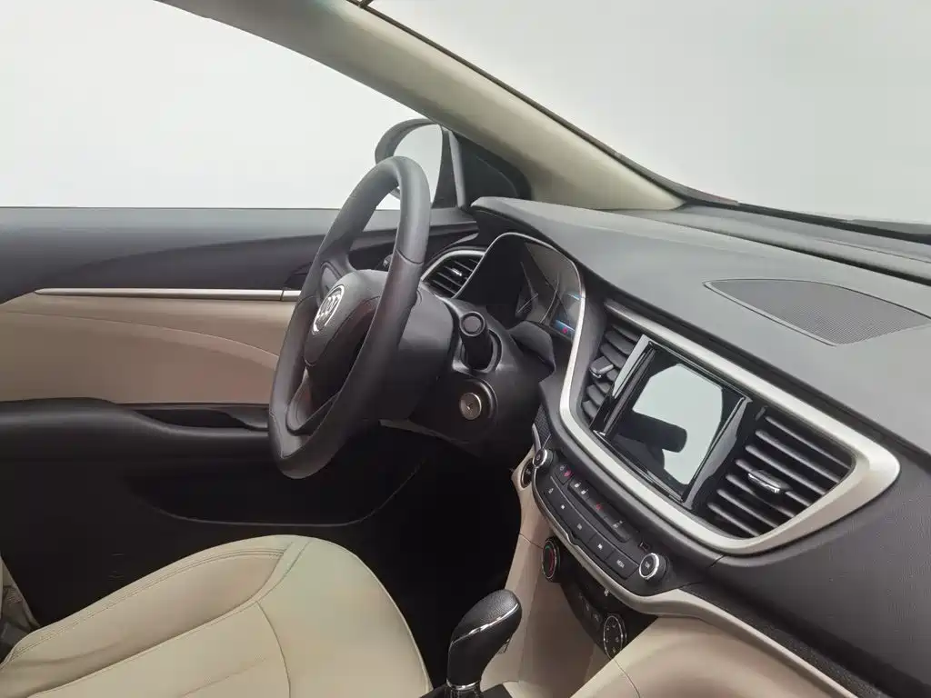 Buick Excelle — миниатюра 22