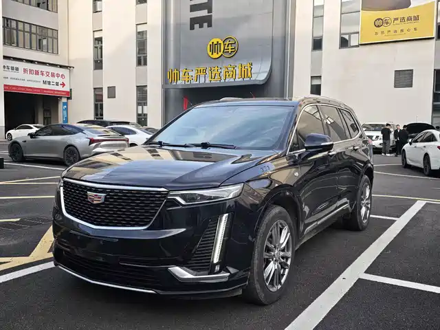 Cadillac XT6