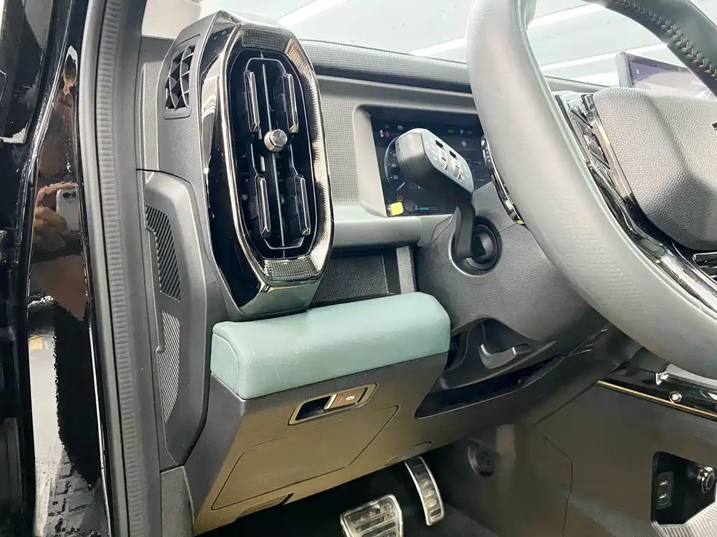 Jetour Traveller — миниатюра 11