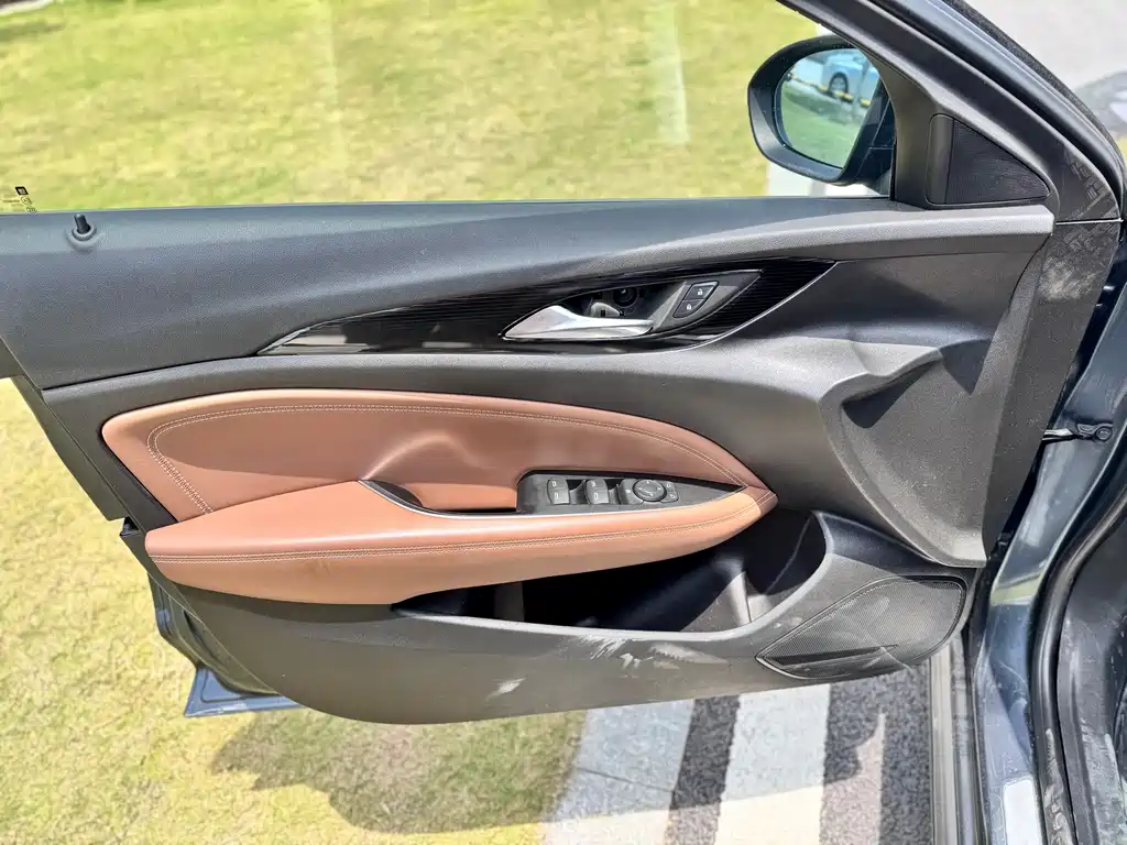 Buick Regal 2019 20T Elite VI
