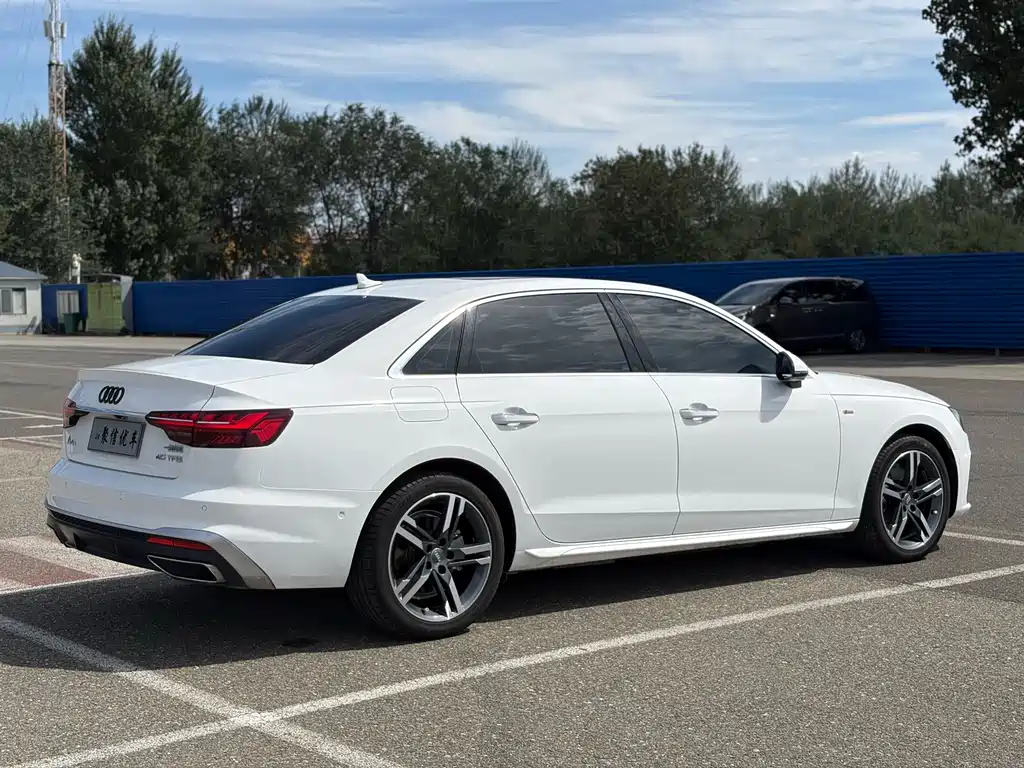 Audi A4L — миниатюра 24