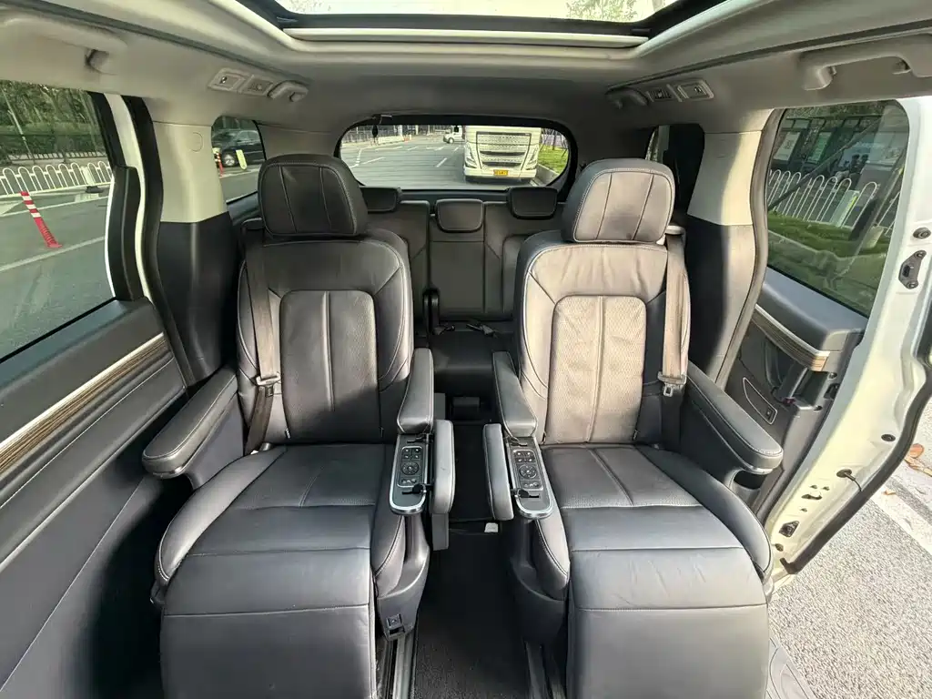 GAC Motor Trumpchi M8 — миниатюра 9