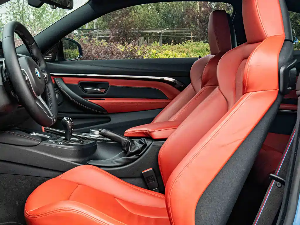 BMW M4 — миниатюра 11