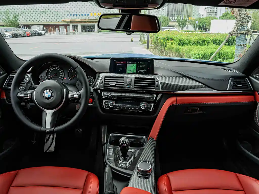 BMW M4 — миниатюра 17
