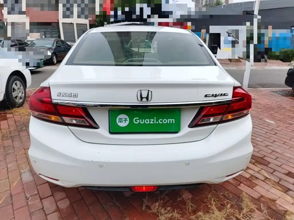 Honda Civic — миниатюра 6
