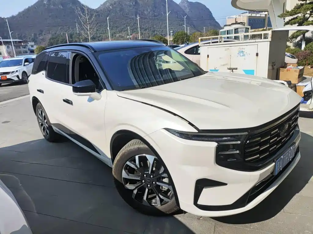 Ford Edge — миниатюра 5