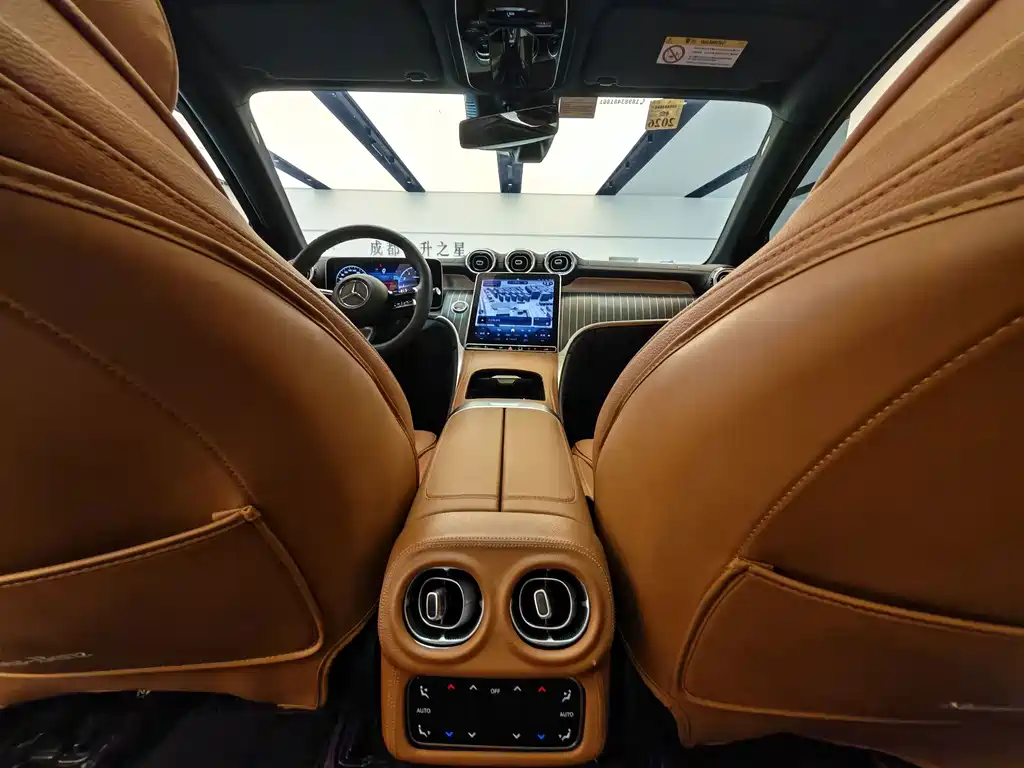 Mercedes-Benz GLC — миниатюра 17