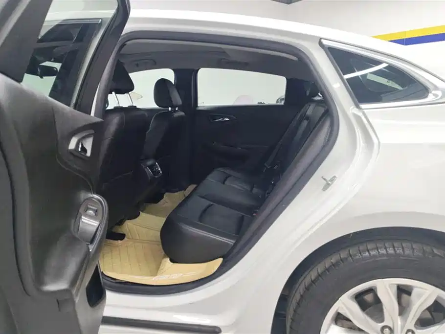 CHEVROLET MAI RUIBAO XL