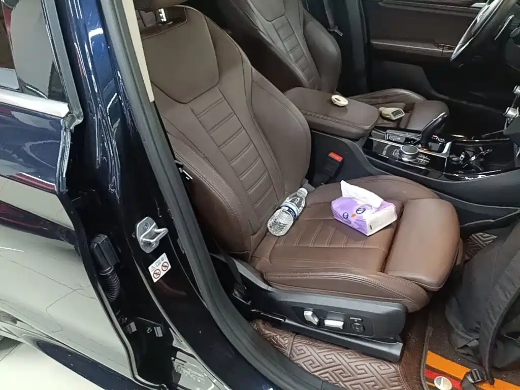 BMW X3 — миниатюра 25