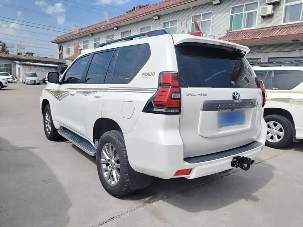 Toyota Prado — миниатюра 5