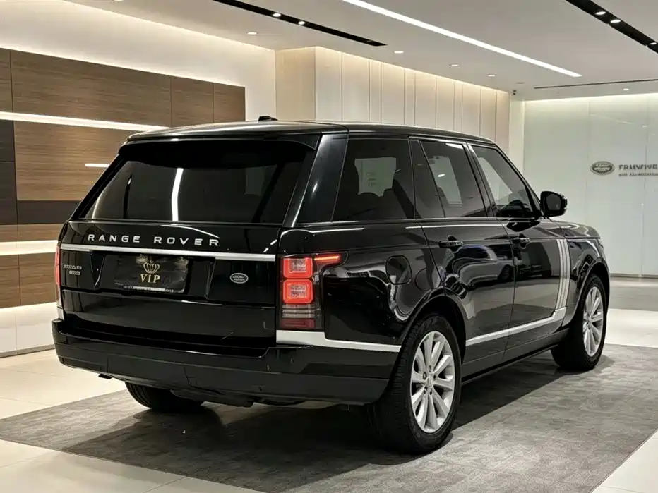 Land Rover Range Rover 2015 3.0 TDV6 Vogue