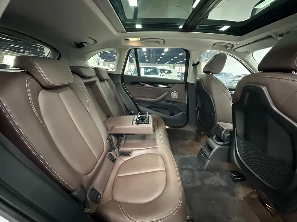 BMW X1 — миниатюра 17