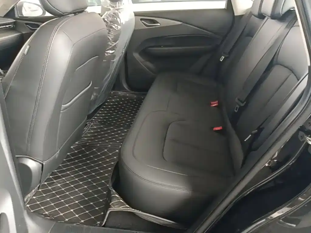 Wuling Xingguang — миниатюра 17