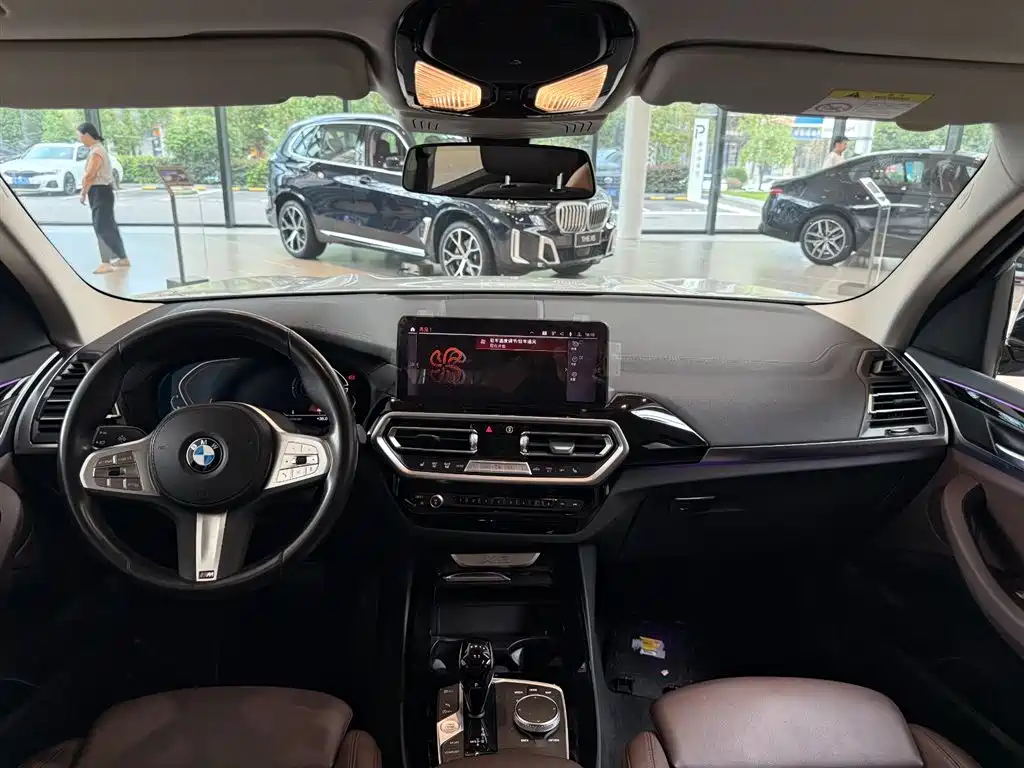 BMW  X3
