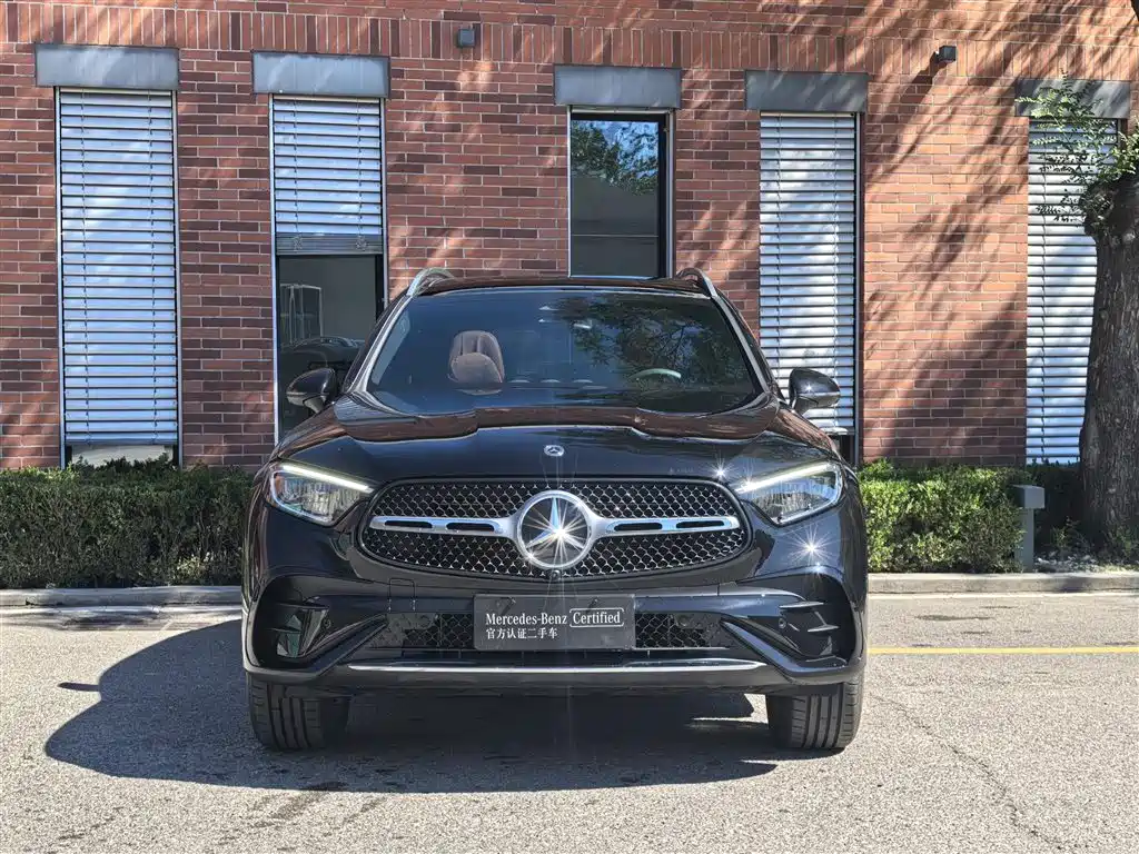 Mercedes-Benz GLC 2025 GLC 300 L 4MATIC 5 мест
