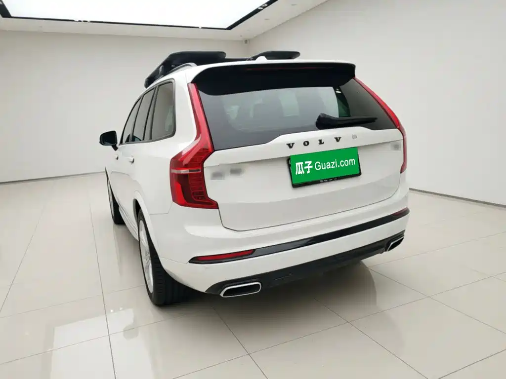 Volvo XC90 PHEV — миниатюра 4