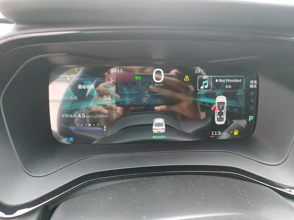 Geely L HiP — миниатюра 4