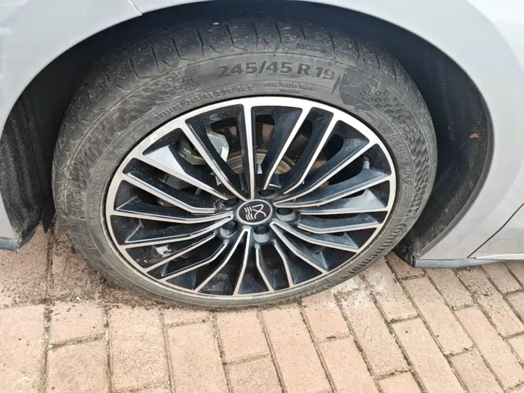 BYD Han — миниатюра 23