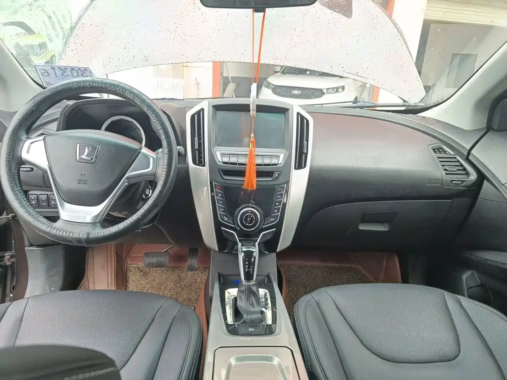 Luxgen U6 — миниатюра 6