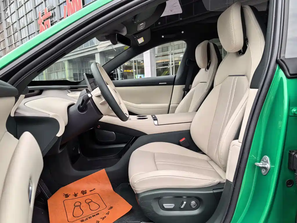 XIAOMI CAR XIAOMI YU7